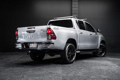 2016 Toyota Hilux - Thumbnail