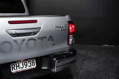 2016 Toyota Hilux - Thumbnail