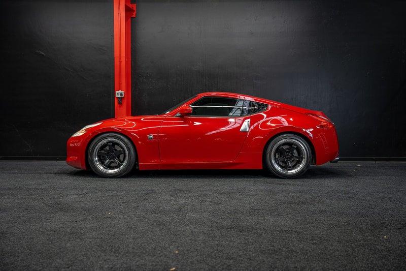 2009 Nissan Fairlady