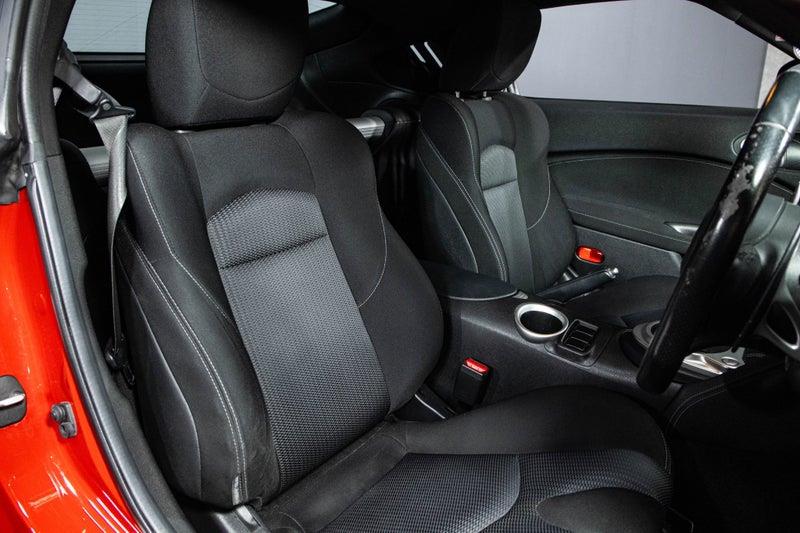 2009 Nissan Fairlady
