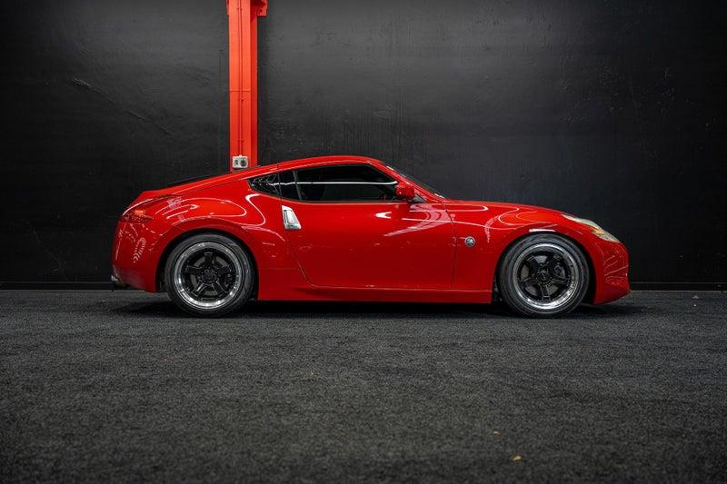 2009 Nissan Fairlady