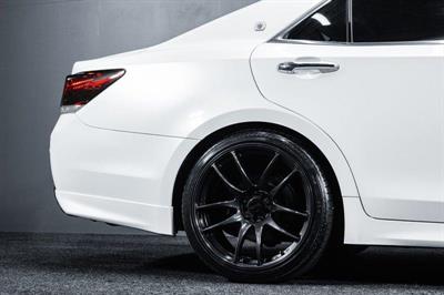 2013 Toyota Crown - Thumbnail