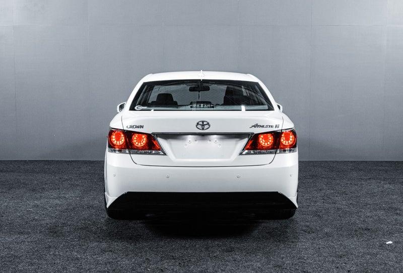 2013 Toyota Crown