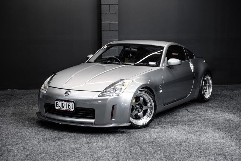 2005 Nissan Fairlady