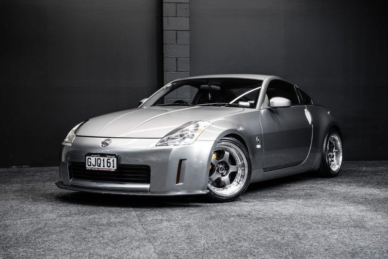 2005 Nissan Fairlady