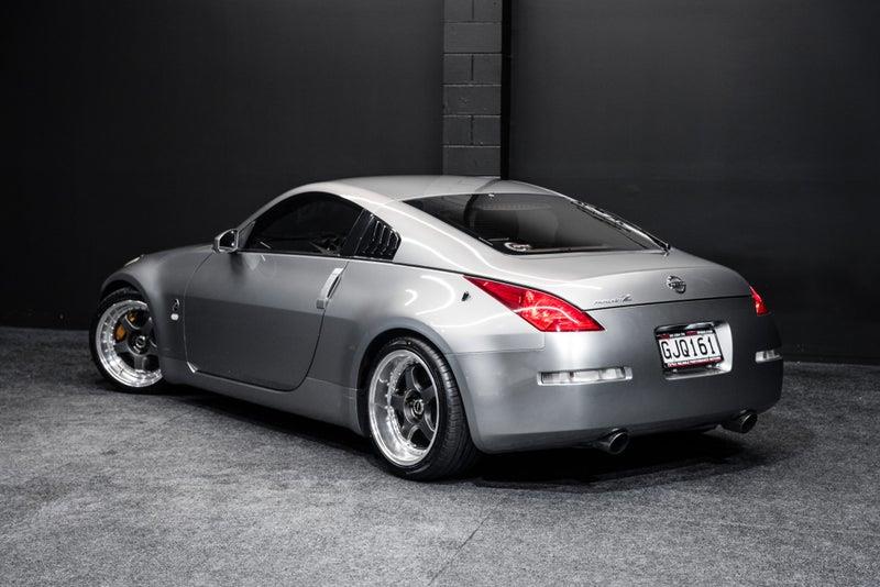 2005 Nissan Fairlady