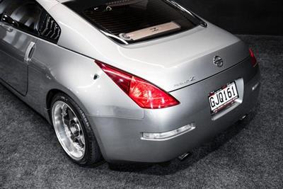 2005 Nissan Fairlady - Thumbnail