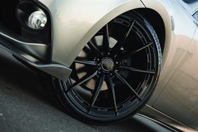2013 Lexus IS 300h - Thumbnail