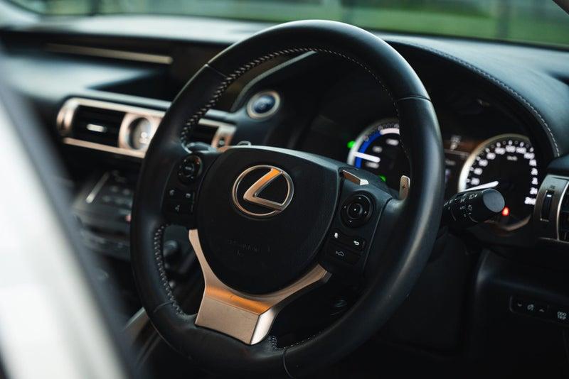 2013 Lexus IS 300h