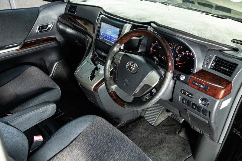 2012 Toyota Vellfire