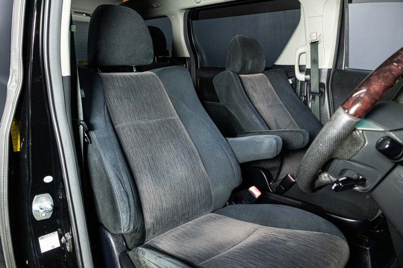2012 Toyota Vellfire
