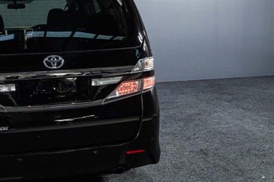 2012 Toyota Vellfire - Thumbnail