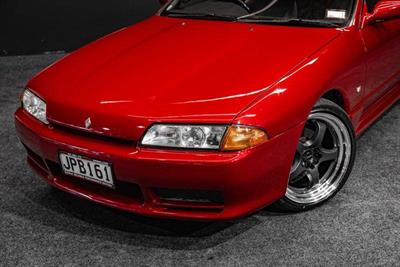 1992 Nissan Skyline - Thumbnail