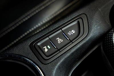 2013 Holden Commodore - Thumbnail