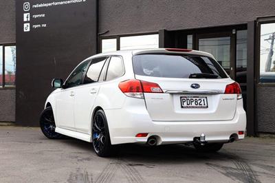 2010 Subaru Legacy - Thumbnail