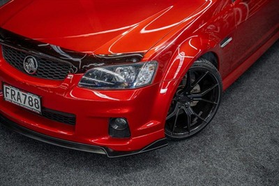 2010 Holden Commodore - Thumbnail