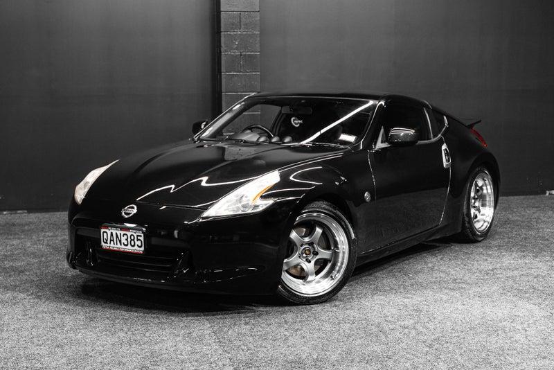 2009 Nissan Fairlady