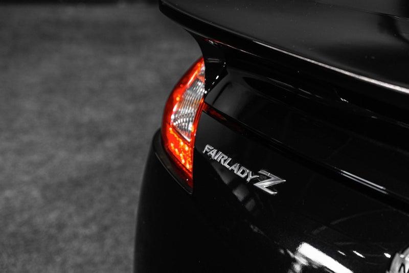2009 Nissan Fairlady