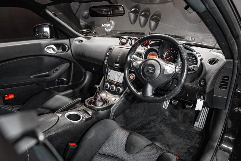 2009 Nissan Fairlady