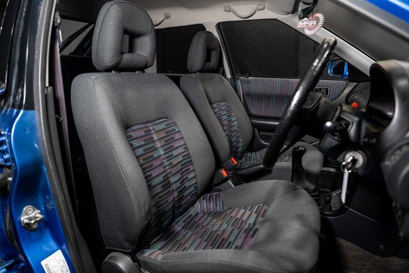 1993 Mazda 323