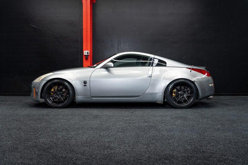 2005 Nissan Fairlady