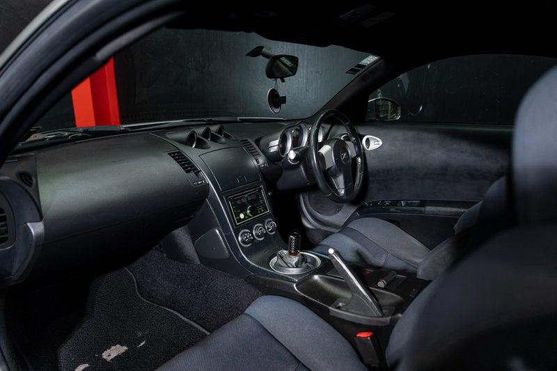 2005 Nissan Fairlady