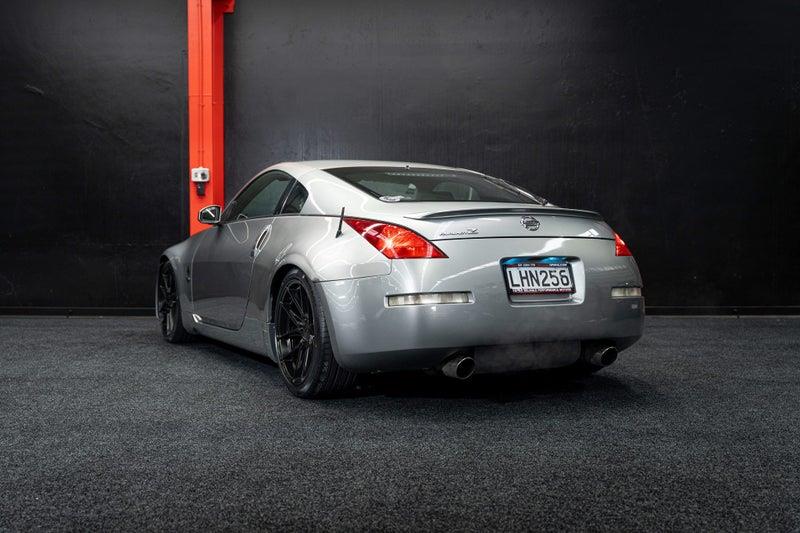 2005 Nissan Fairlady