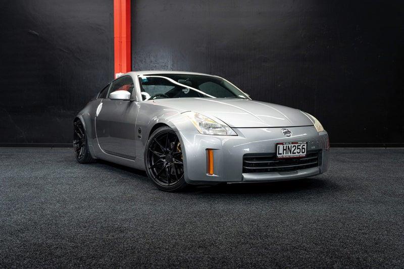 2005 Nissan Fairlady