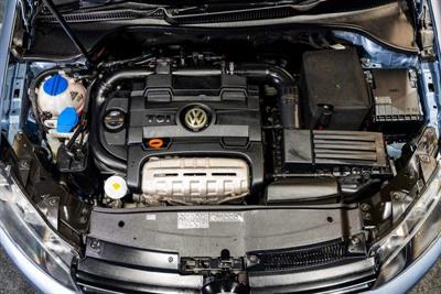 2009 Volkswagen Golf - Thumbnail