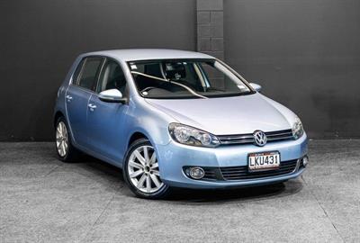 2009 Volkswagen Golf - Thumbnail