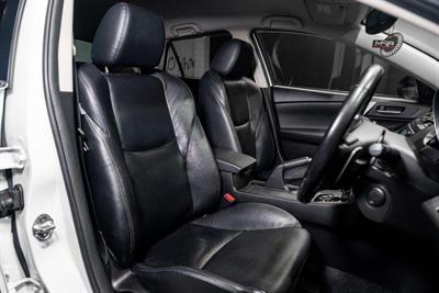 2012 Mazda Axela - Thumbnail