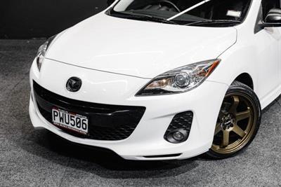 2012 Mazda Axela - Thumbnail