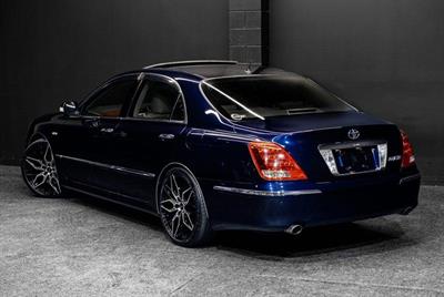 2006 Toyota Crown - Thumbnail