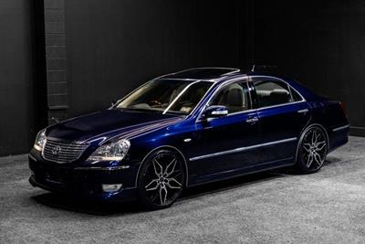 2006 Toyota Crown - Thumbnail