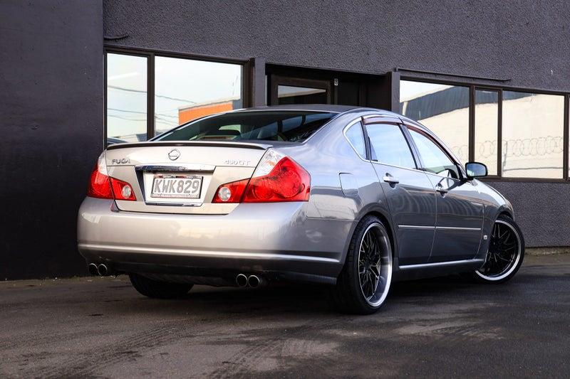 2005 Nissan Fuga