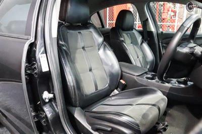 2016 Holden Commodore - Thumbnail