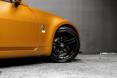 2005 Nissan Fairlady - Thumbnail
