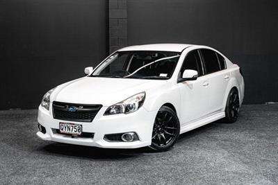 2013 Subaru Legacy - Thumbnail