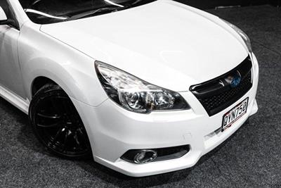 2013 Subaru Legacy - Thumbnail
