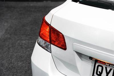 2013 Subaru Legacy - Thumbnail