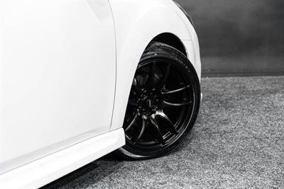 2013 Subaru Legacy - Thumbnail