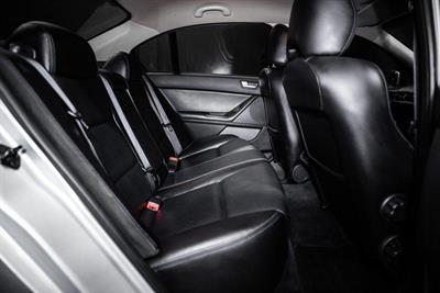 2011 Ford Falcon - Thumbnail