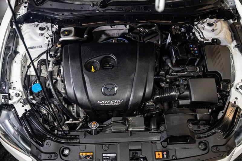2013 Mazda Atenza
