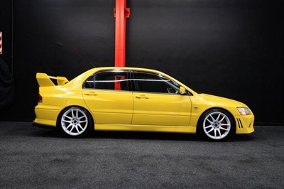 2001 Mitsubishi Lancer - Thumbnail