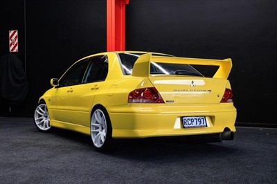2001 Mitsubishi Lancer - Thumbnail