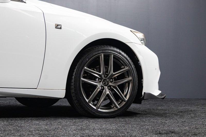 2014 Lexus IS 300h