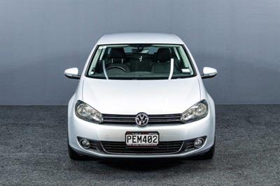 2011 Volkswagen Golf - Thumbnail