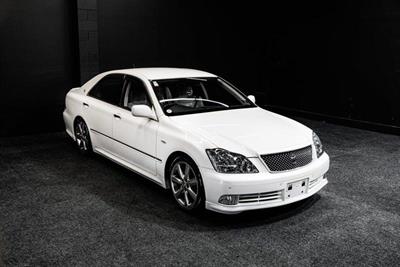 2005 Toyota Crown - Thumbnail