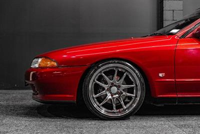 1992 Nissan Skyline - Thumbnail