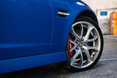 2010 Holden Commodore - Thumbnail